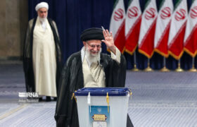شرکت رهبر انقلاب در انتخابات چهاردهمین دوره ریاست جمهوری