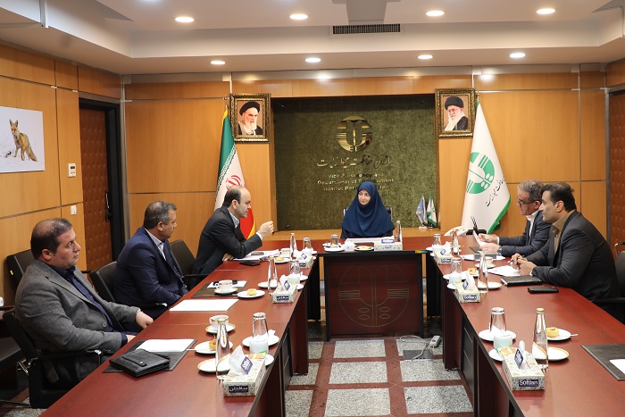 شینا انصاری با تعدادی از نمایندگان مجلس شورای اسلامی دیدار کرد