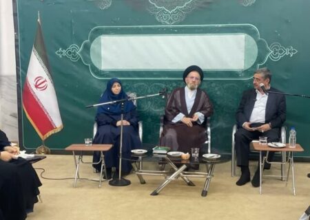 اعتبار ملی برای احیای درختان بلوط در نظر گرفته شود / حکمرانی غیرمسئولانه عامل تخریب محیط زیست است