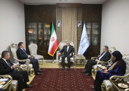 توسعه گردشگری بدون لغو روادید و گسترش پروازها محقق نمی‌شود/ نمایشگاه‌های مشترک صنایع‌دستی، پل ارتباطی تمدن‌ها