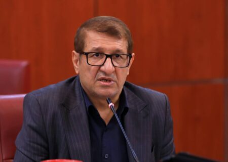 منشاء توده گرد وغبار در جنوب غرب و غرب کشور از شمال عربستان و جنوب و شرق عراق آمده است / تا فردا هوای مناطق آلوده به وضعیت عادی برمی‌گردد