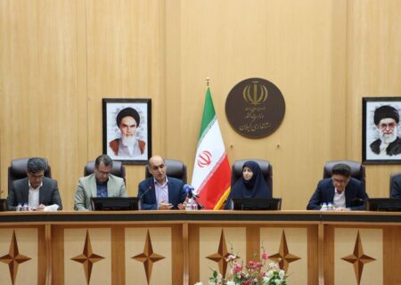 نشست شورای اداری استان گیلان با حضور شینا انصاری برگزار شد