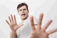 تولید ترس کاذب در انسان از حیوانات