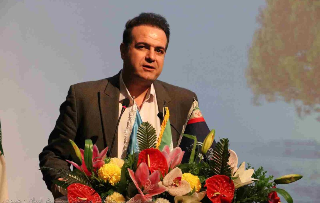 شتاب‌دهی به صدور مجوز نیروگاه‌های بادی و خورشیدی در خواف