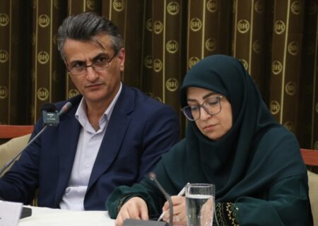 کیادلیری: پذیرش تغییر از سوی مردم لازمه حل چالش های محیط زیستی است