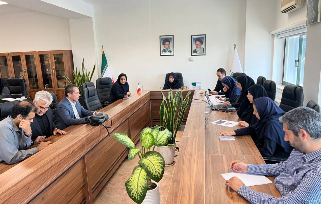 برگزاری جلسه اضطراری بررسی بحران گردوغبار با حضور نهادهای زیست‌محیطی و هواشناسی در تهران