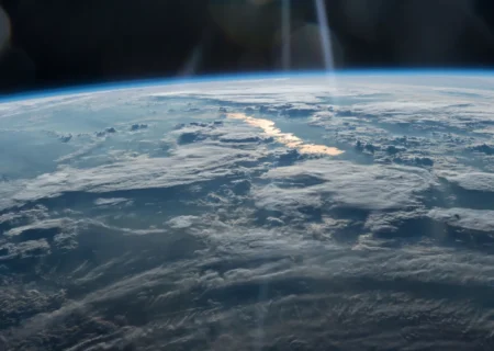 دریاچه طلایی