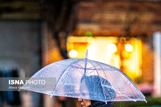 گذر سامانه بارشی از کشور/ کاهش دما در برخی نقاط