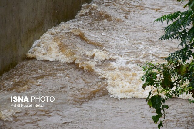 تشدید فعالیت سامانه بارشی در جنوب کشور و هشدار قرمز سیلاب